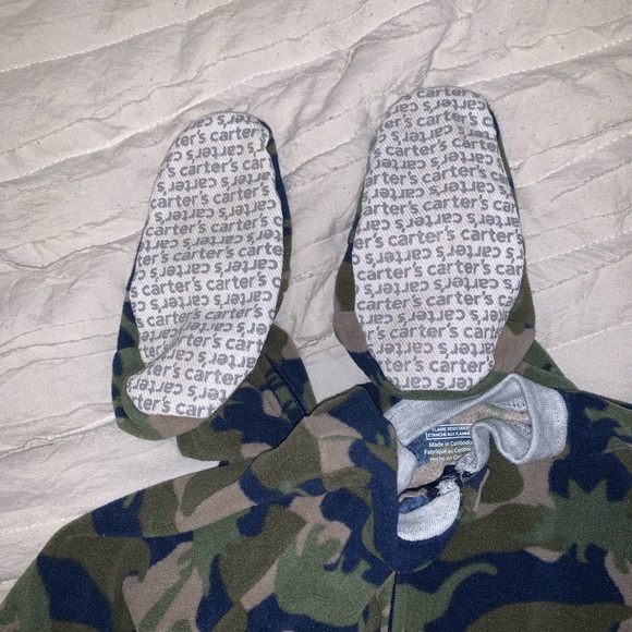 5/$25!!!  Dinosaur Camo Footie PJs by Carter’s Super Soft! - Picture 3 of 4